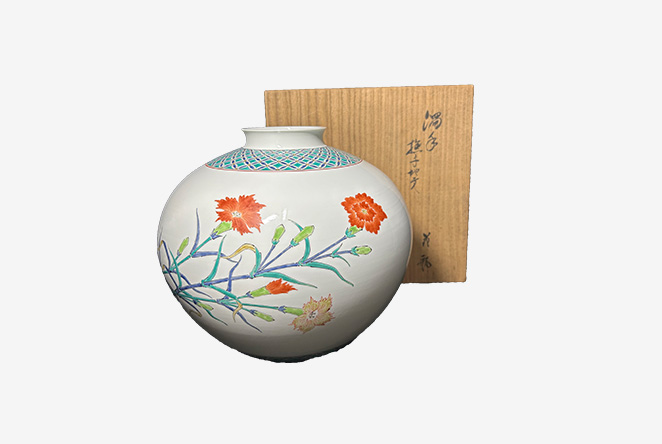 14代酒井田柿右衛門 濁手撫子地文花瓶